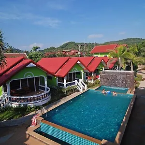 Resort Nature Beach Resort,, Ko Lanta