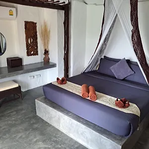 Anankhira , Koh Tao Thailand